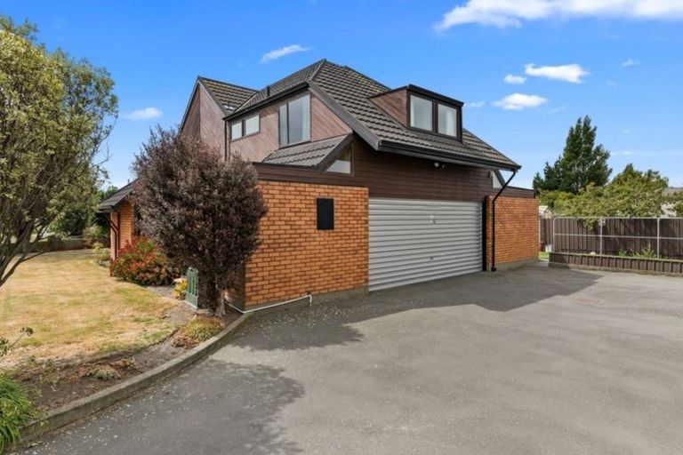 Photo of property in 114 Saint Johns Street, Woolston, Christchurch, 8062