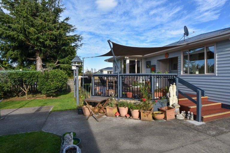 Photo of property in 240 High Street North, Carterton, 5713