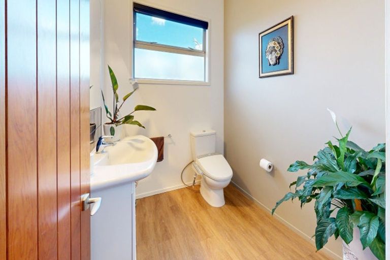 Photo of property in 118 Brook Place, Whangamata, 3620
