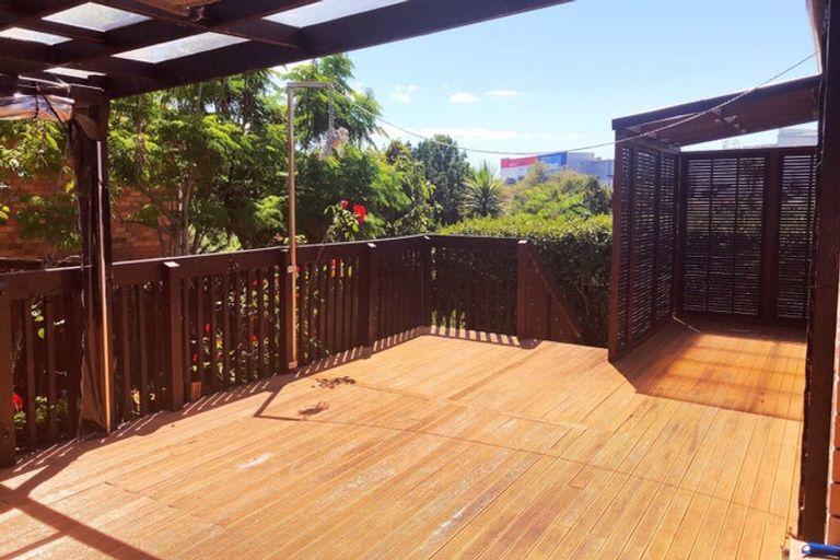 Photo of property in 29 Cottesmore Place, Huntington Park, Auckland, 2013