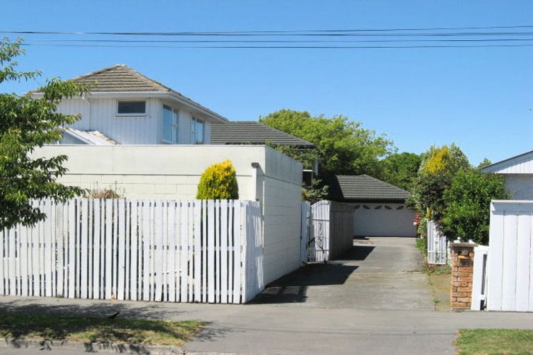 Photo of property in 3a Beatrice Place, Avonhead, Christchurch, 8042