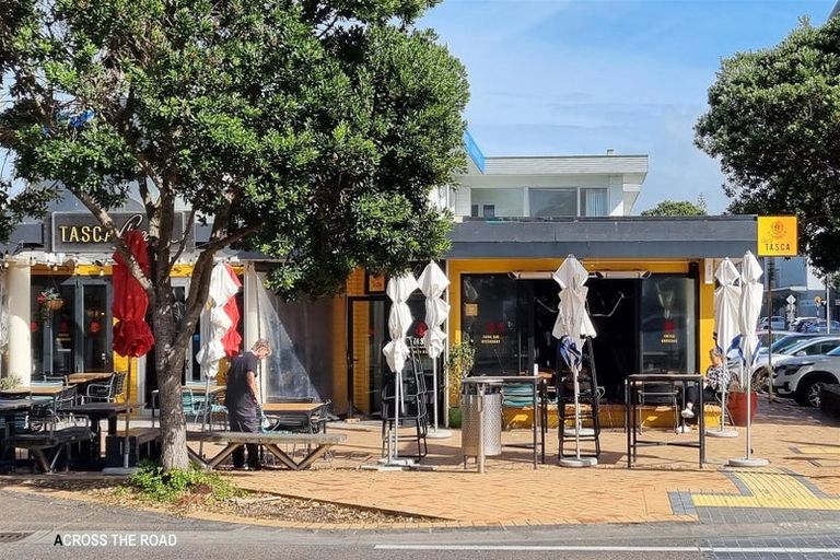 Photo of property in 305 Hibiscus Coast Highway, Orewa, 0931