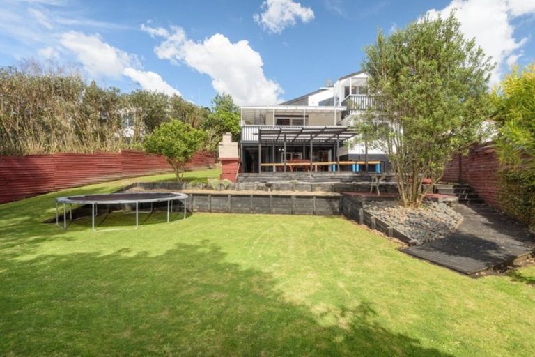 Photo of property in 9 Pamir Place, Welcome Bay, Tauranga, 3112