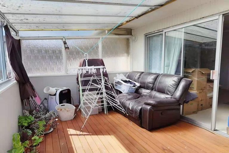 Photo of property in 14 Bacot Place, Howick, Auckland, 2014