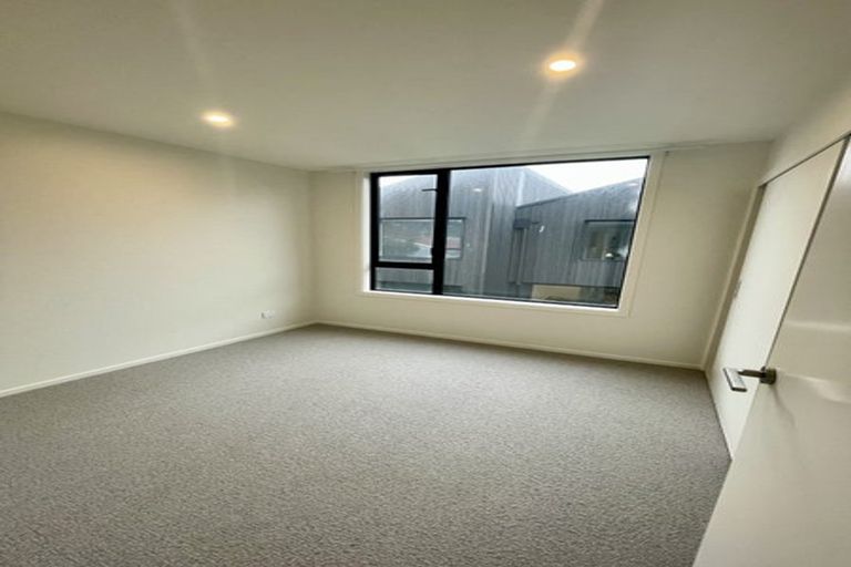Photo of property in 15d Cuba Street, Petone, Lower Hutt, 5012
