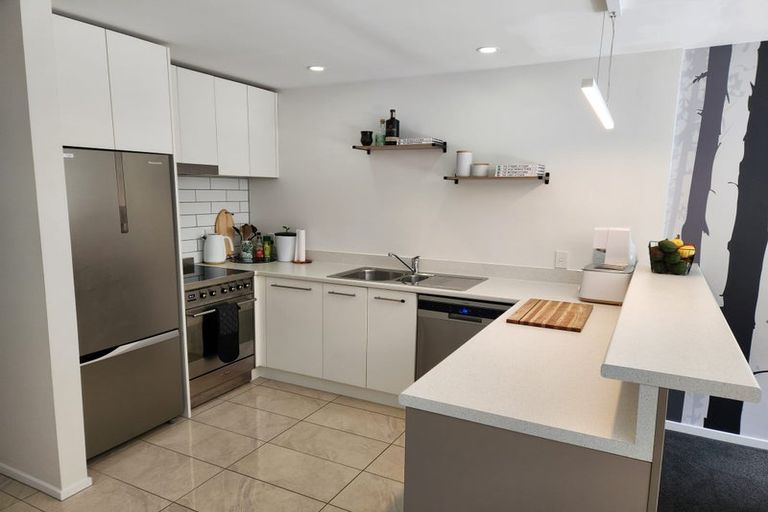 Photo of property in 8/27 Darvel Street, Riccarton, Christchurch, 8011