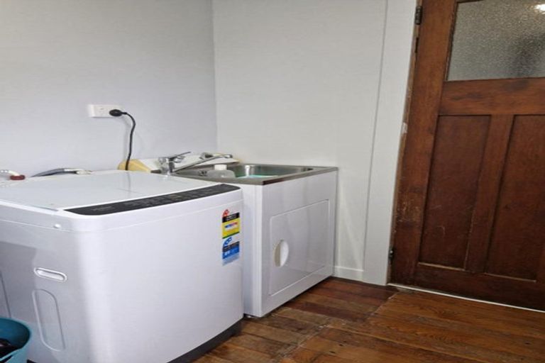 Photo of property in 259 Saint Aubyn Street, New Plymouth, 4310