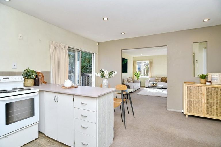 Photo of property in 355 Hills Road, Mairehau, Christchurch, 8013