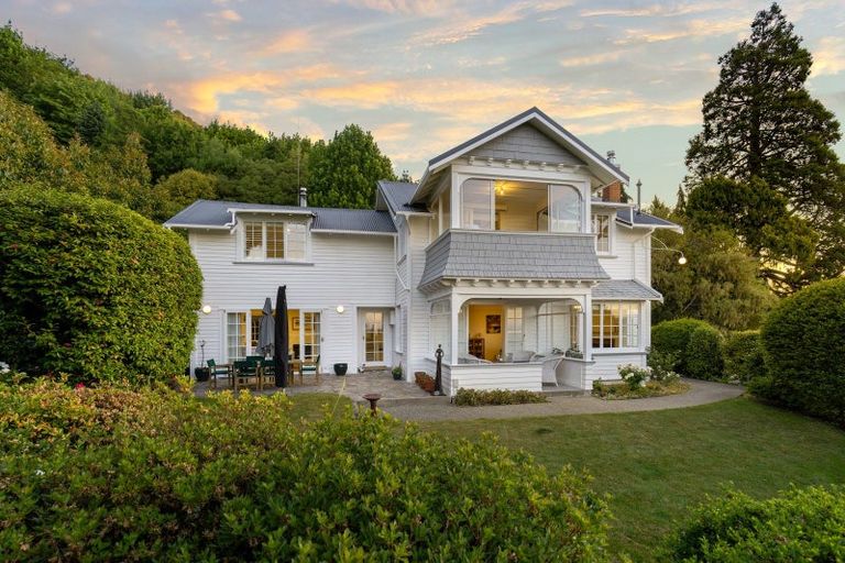 Photo of property in 20 Endeavour Street, Nelson South, Nelson, 7010