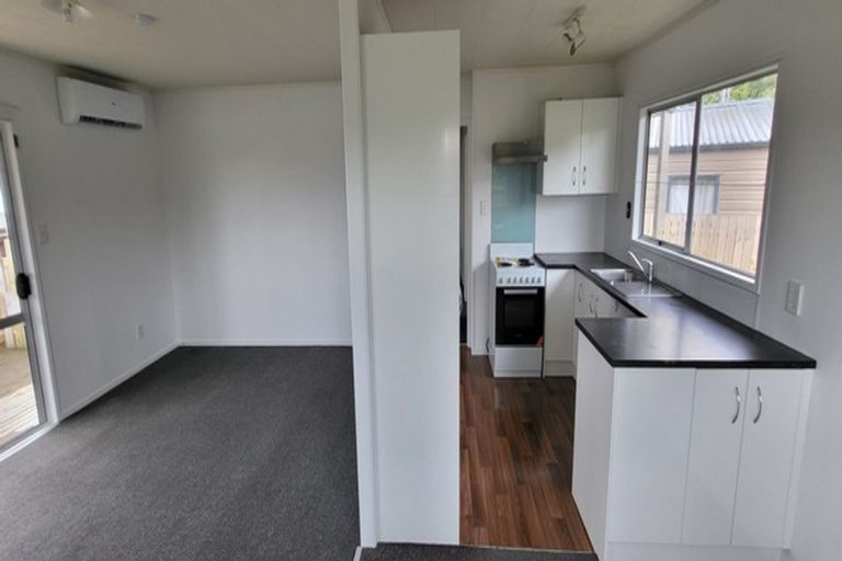 Photo of property in 63 Burundi Avenue, Clendon Park, Auckland, 2103