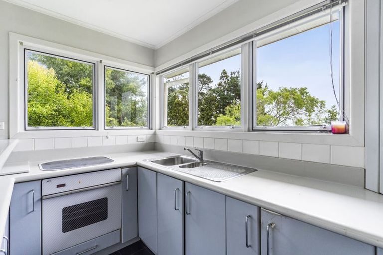 Photo of property in 462 Don Buck Road, Massey, Auckland, 0614