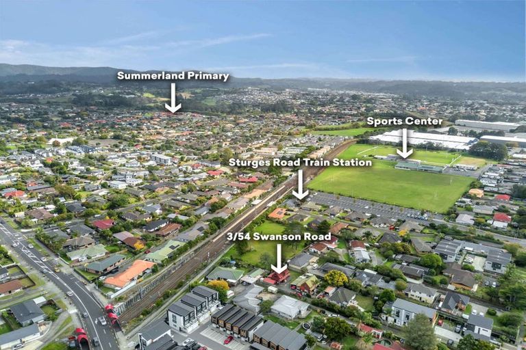 Photo of property in 3/54 Swanson Road, Henderson, Auckland, 0610