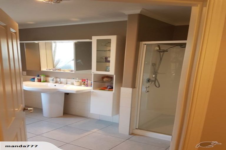 Photo of property in 15 Felicitas Grove, Aidanfield, Christchurch, 8025