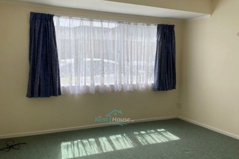 Photo of property in 2/261 Shirley Road, Papatoetoe, Auckland, 2025