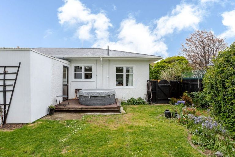 Photo of property in 38 Queen Street, Dannevirke, 4930