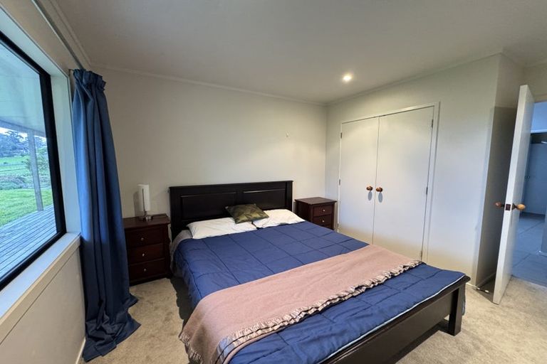 Photo of property in 1435 Old North Road, Helensville, 0875