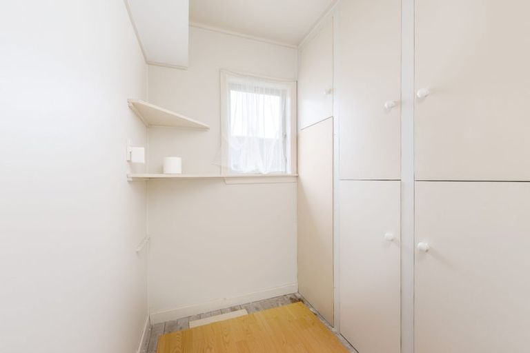 Photo of property in 131 Rathgar Road, Henderson, Auckland, 0610