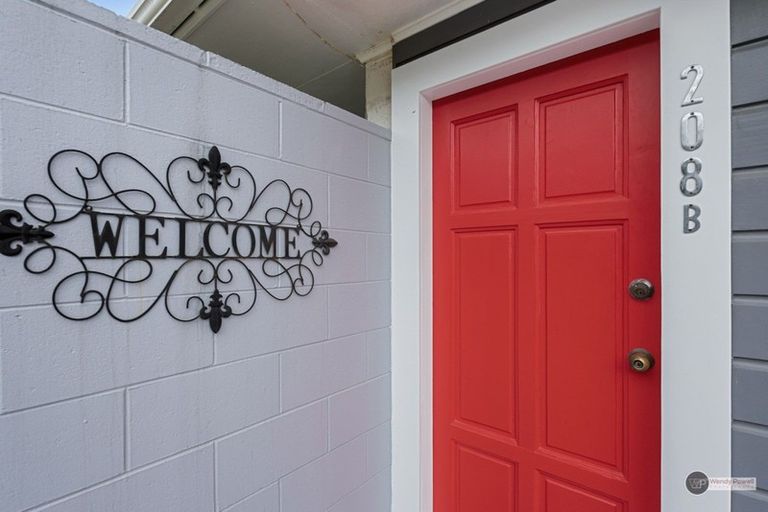 Photo of property in 208b Major Drive, Kelson, Lower Hutt, 5010