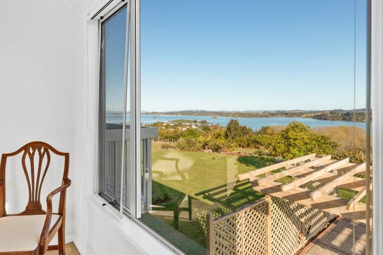 Photo of property in 28 Kurapari Road, Kerikeri, 0294