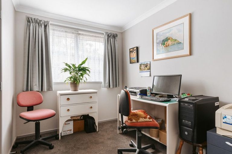 Photo of property in 5 Olive Close, Omokoroa, 3114