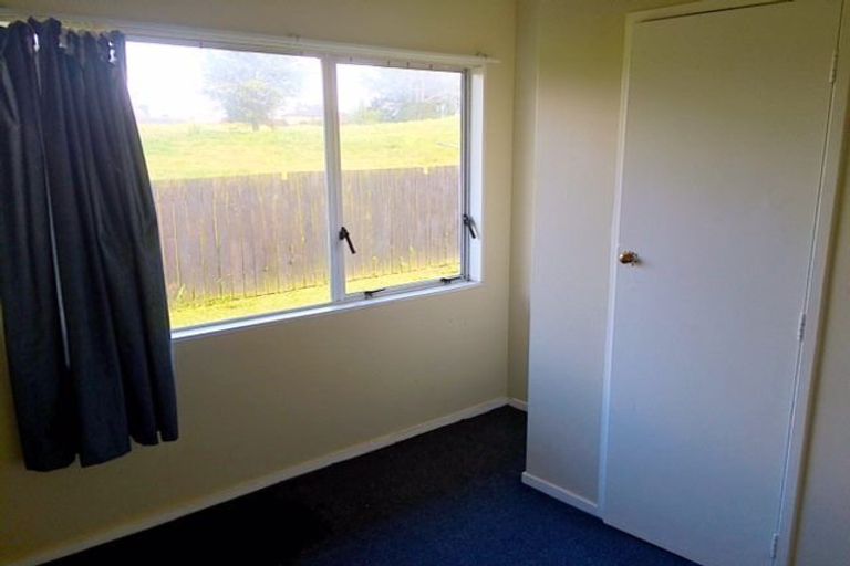 Photo of property in 2/24 Swaffield Road, Papatoetoe, Auckland, 2025