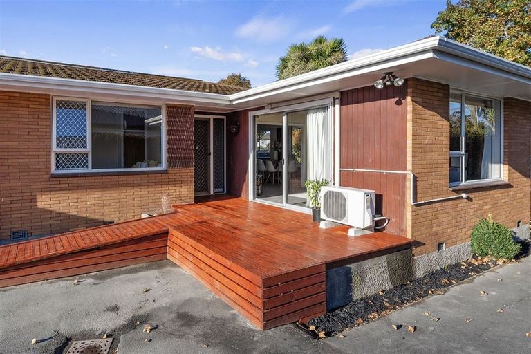 Photo of property in 1/38 Brookside Terrace, Bryndwr, Christchurch, 8053