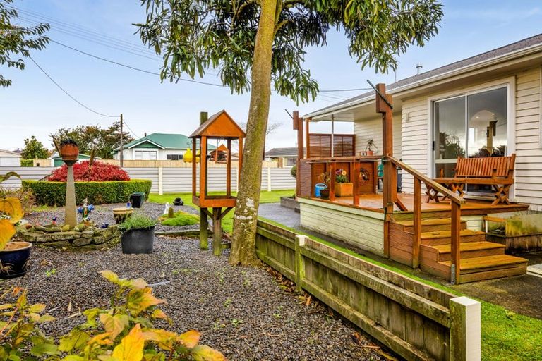 Photo of property in 10 Pitt Street, Normanby, Hawera, 4614