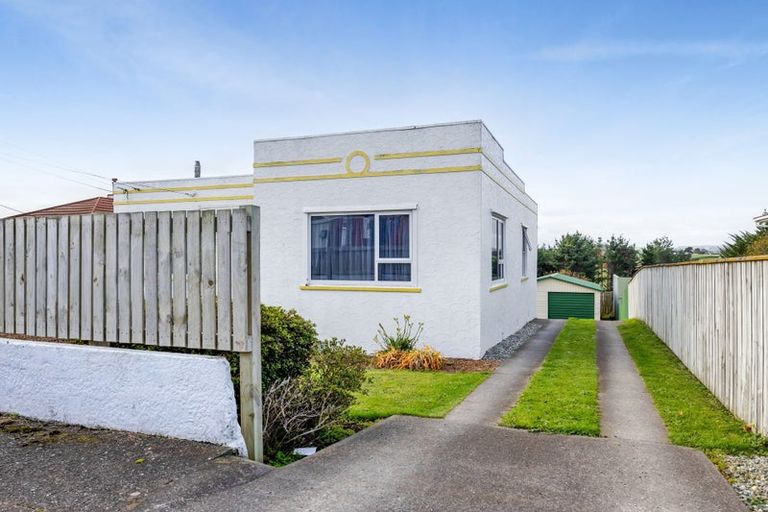 Photo of property in 22 Glasgow Street, Hawera, 4610