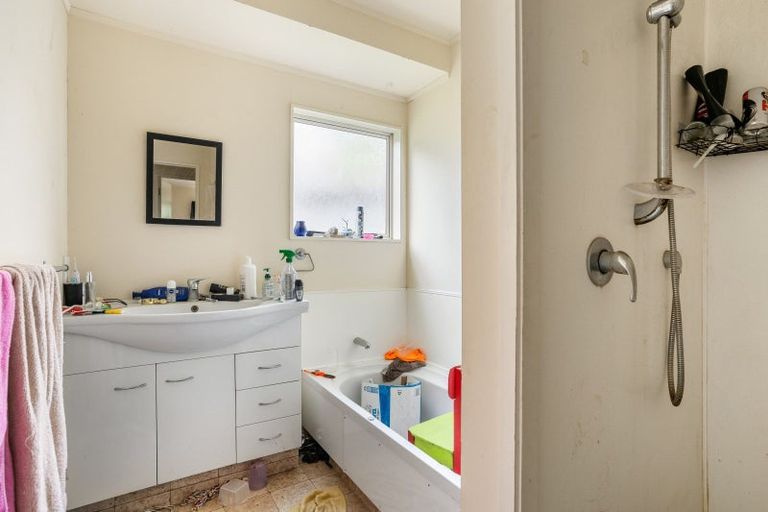 Photo of property in 121 Te Tutu Street, Whangamata, 3691