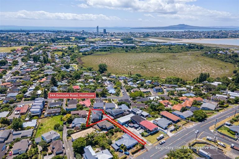 Photo of property in 34a Exmouth Road, Northcote, Auckland, 0627