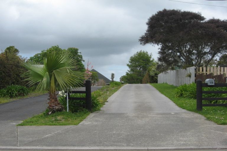 Photo of property in 19 Trigg Road, Huapai, Kumeu, 0810