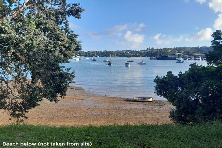 Photo of property in 11 Franklin Street, Opua, 0200