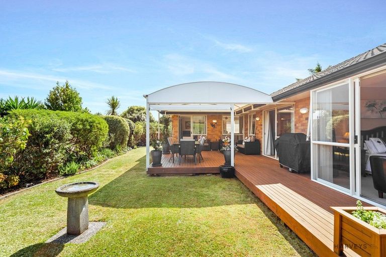 Photo of property in 185 Sturges Road, Henderson, Auckland, 0612