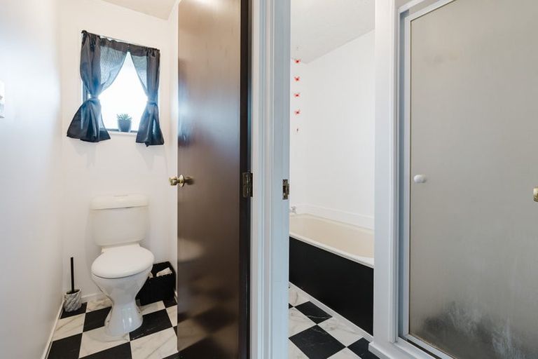 Photo of property in 12a Flemington Place, Nawton, Hamilton, 3200