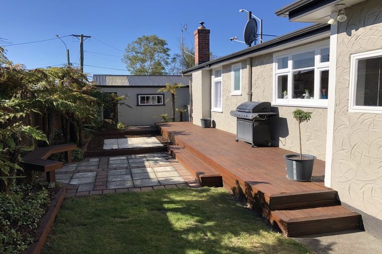 Photo of property in 1/375 Yaldhurst Road, Russley, Christchurch, 8042