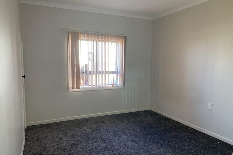 Photo of property in 323 Massey Road, Mangere East, Auckland, 2024