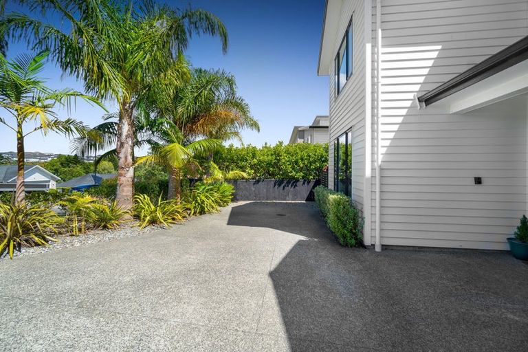Photo of property in 24 Flavell Drive, Orewa, 0931