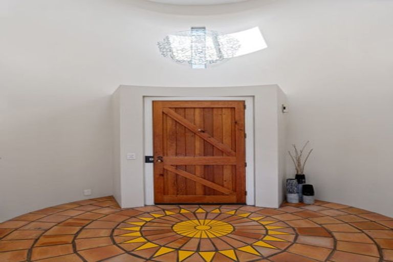 Photo of property in 15 Rhodes Street, Merivale, Christchurch, 8014