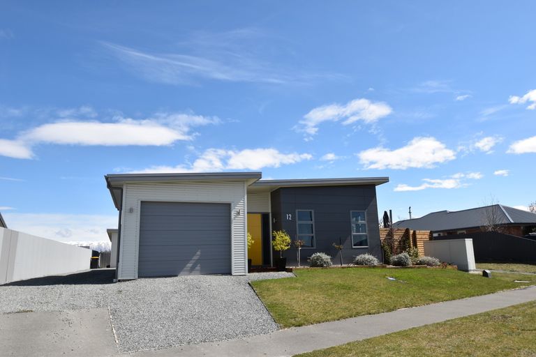 Photo of property in 12 Grandvue Drive, Twizel, 7901