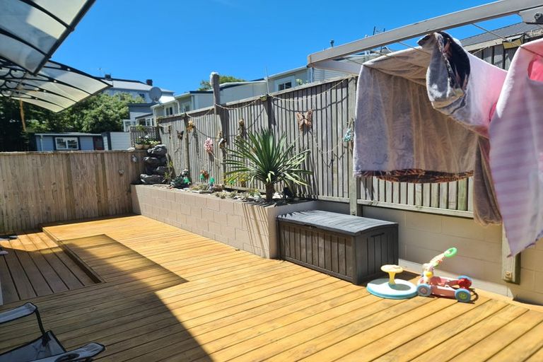 Photo of property in 40a Owen Street, Newtown, Wellington, 6021