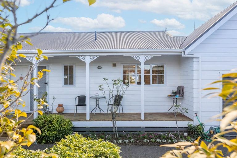 Photo of property in 15a Puriri Street, Hilltop, Taupo, 3330