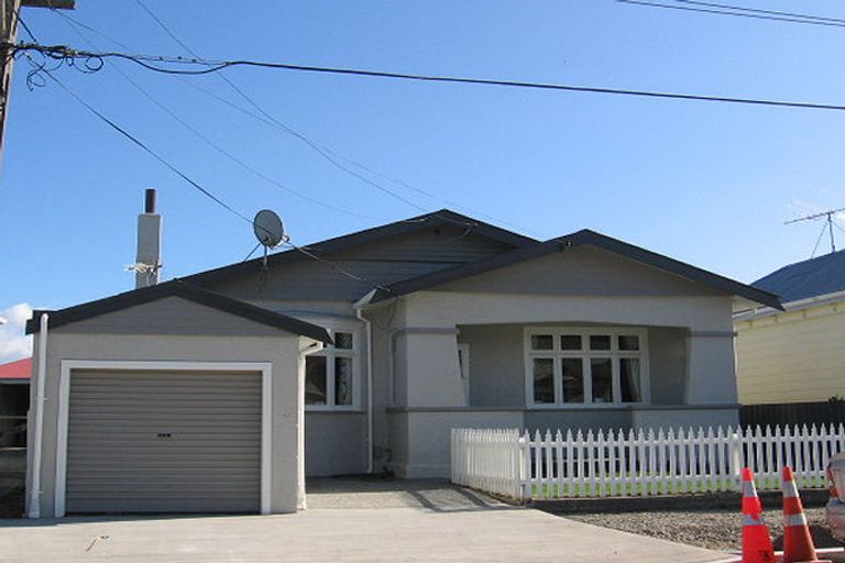 Photo of property in 11 Aurora Street, Petone, Lower Hutt, 5012