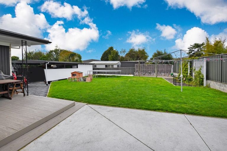 Photo of property in 13 James Cook Street, Havelock North, 4130