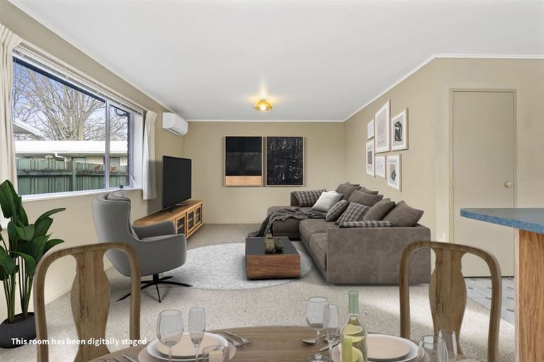 Photo of property in 58a Moore Street, Leamington, Cambridge, 3432