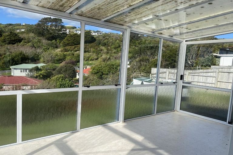 Photo of property in 8 Carleton Terrace, Tawa, Wellington, 5028