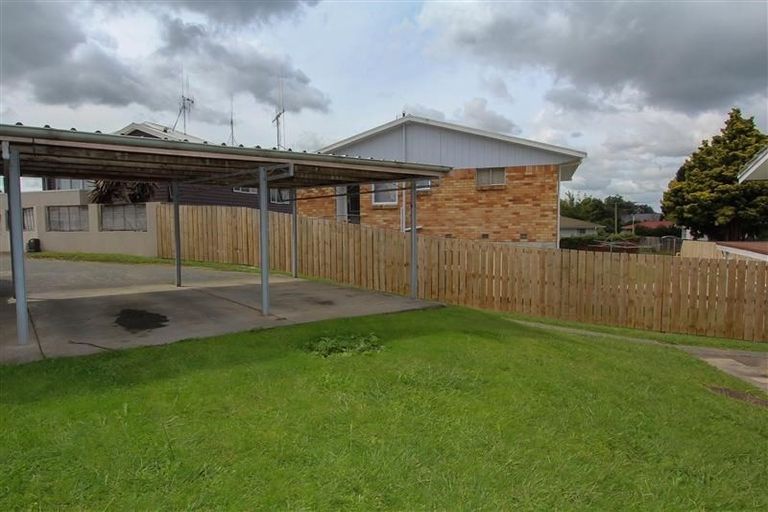 Photo of property in 3/5 Scotland Place, Hillcrest, Hamilton, 3216