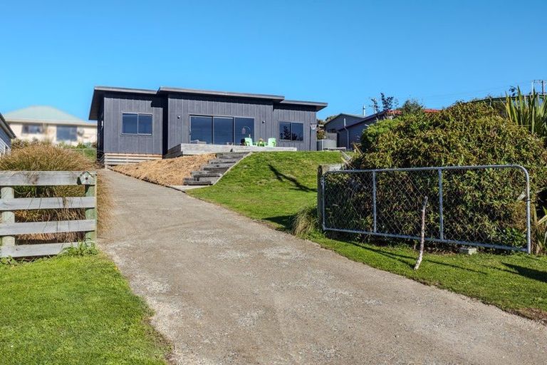 Photo of property in 13 Semple Street, Kakanui, Oamaru, 9495