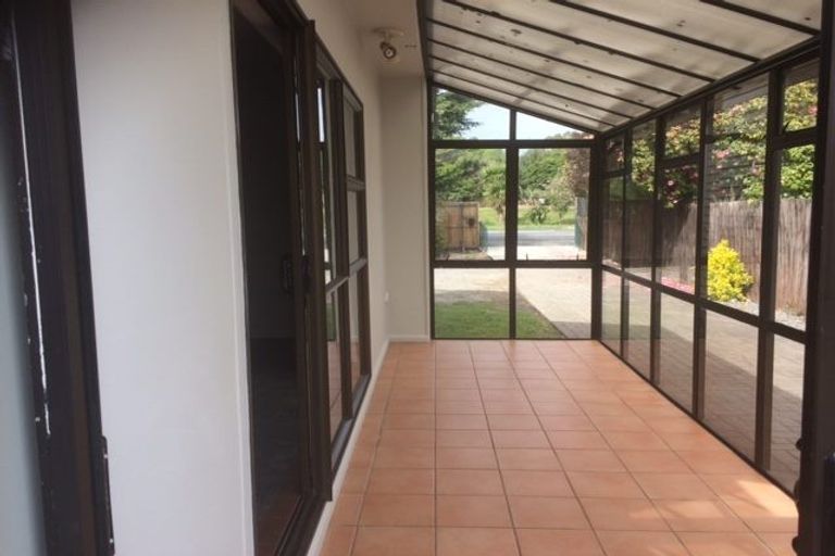 Photo of property in 35 Sparks Road, Hoon Hay, Christchurch, 8025