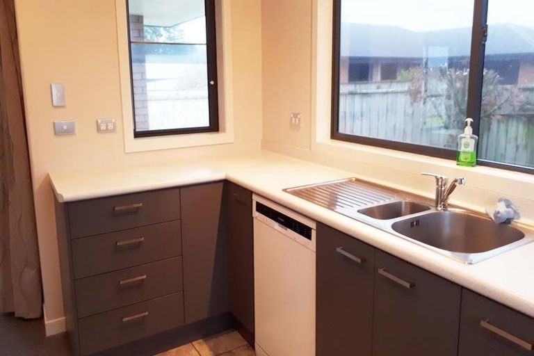 Photo of property in 7 Corokia Street, Bell Block, New Plymouth, 4312