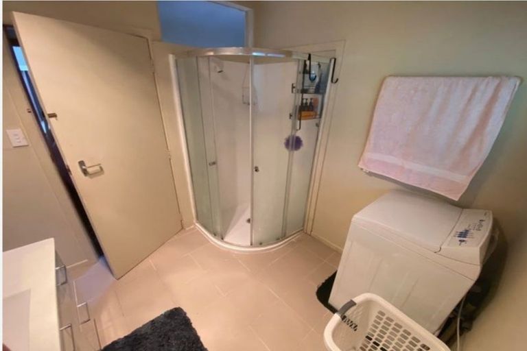 Photo of property in 49a Berkley Avenue, Hillcrest, Hamilton, 3216